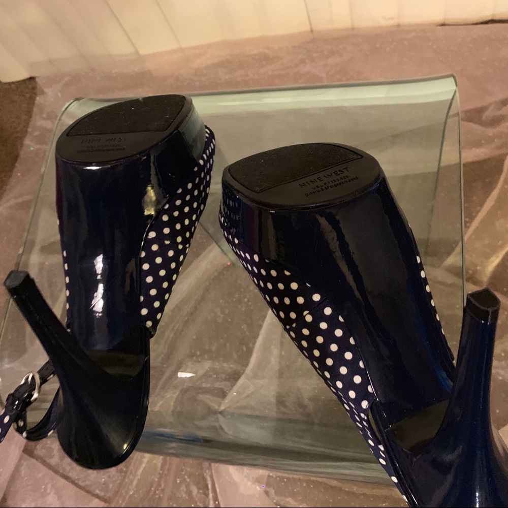 Nine West polka dot sling backs - Picture 6 of 6